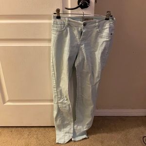 Light blue skinny jeans stretch